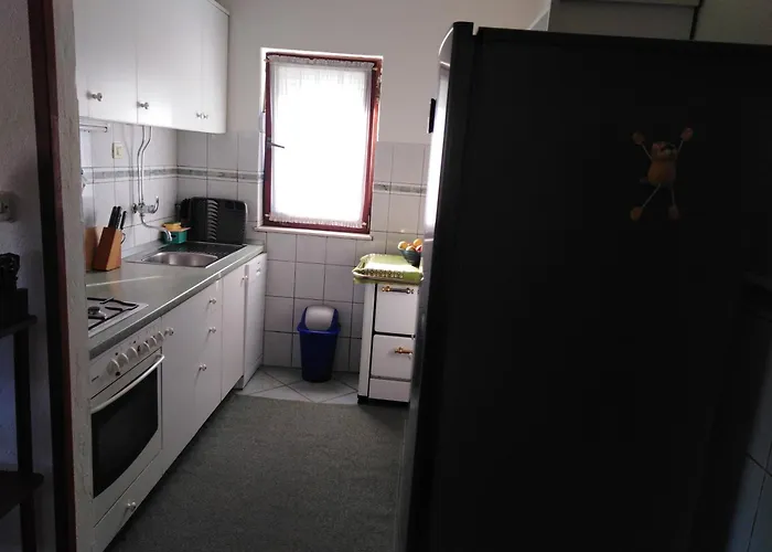 House With A Parking Space Srijane, Zagora - 22621 Feriehus *